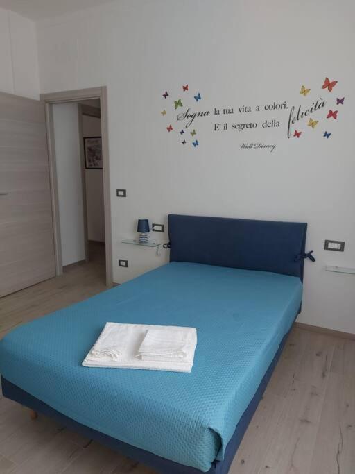 Titti'S House - Parcheggio Custodito In Garage Gratis Genua Zewnętrze zdjęcie