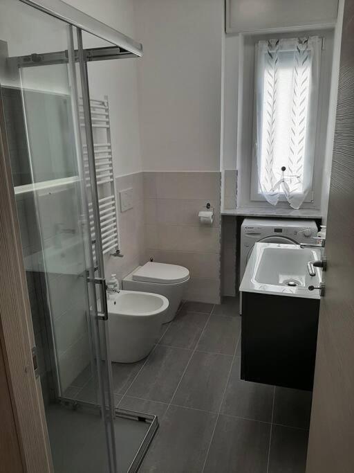 Titti'S House - Parcheggio Custodito In Garage Gratis Genua Zewnętrze zdjęcie